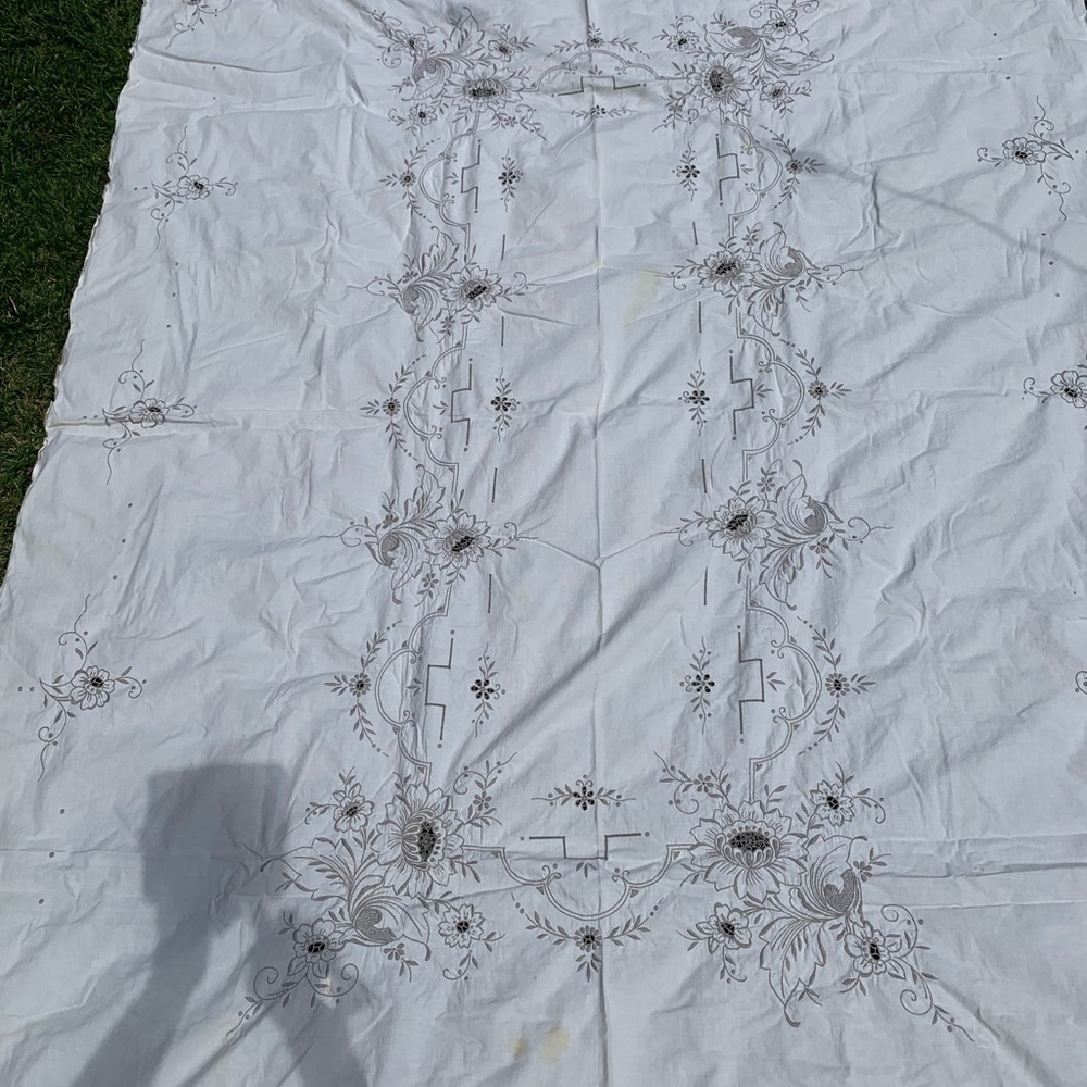 Table Cloths - Picture 8 of 8